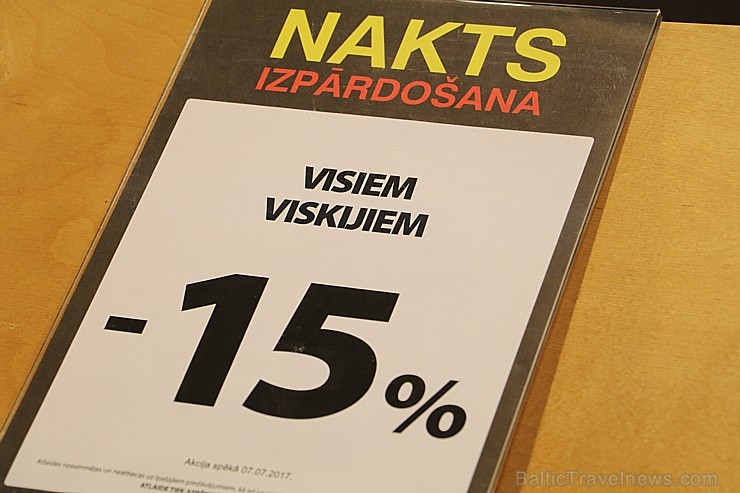 Baltijā lielākais lielveikals «Elkor Plaza» rīko nakts izpārdošanu 201811