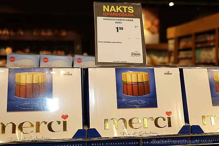 Baltijā lielākais lielveikals «Elkor Plaza» rīko nakts izpārdošanu 201819