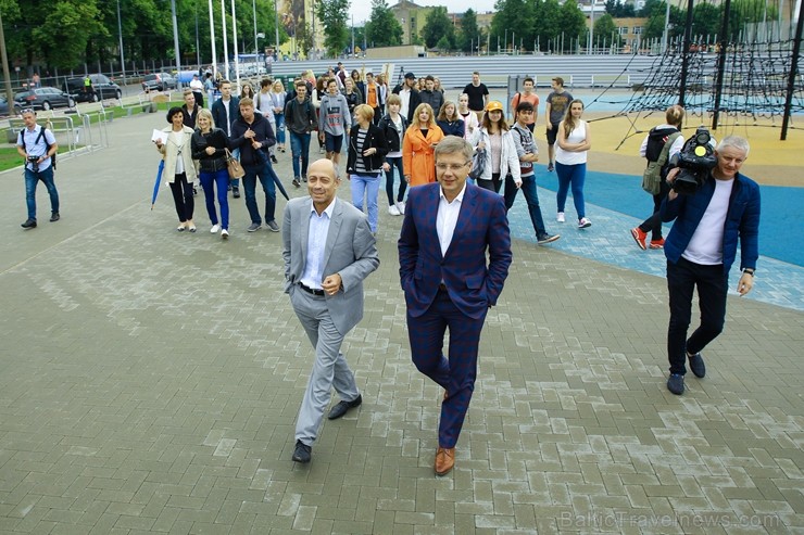 Rīgā aktīvi norisinās darbi, lai 16.septembrī atklātu Centra sporta kvartālu 202239