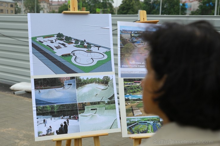 Rīgā aktīvi norisinās darbi, lai 16.septembrī atklātu Centra sporta kvartālu 202258