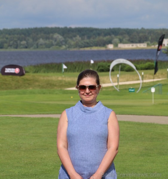 Travelnews.lv kopā ar «Turkish Airlines» mācās golfa klubā «Ozo Golf Club» spēlēt golfu 203996