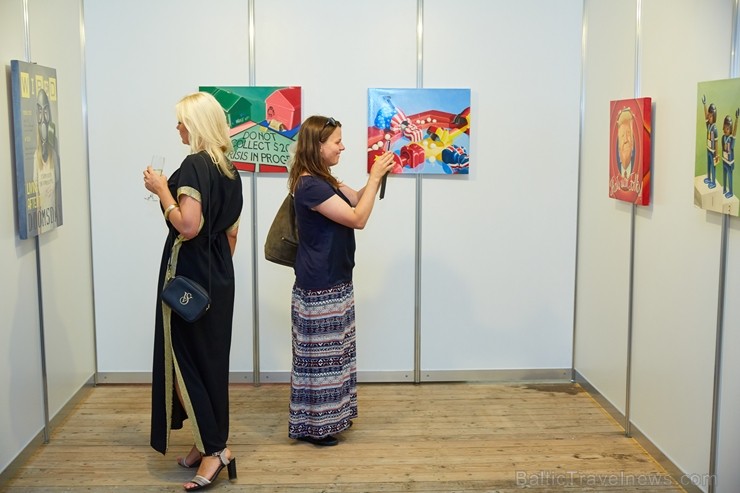 Jūrmalas pludmales kompleksā «Legend Beach» pirmo reizi notiek mākslas gadatirgus «Jurmala Art Fair». 205320