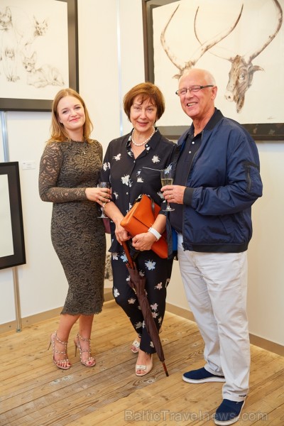 Jūrmalas pludmales kompleksā «Legend Beach» pirmo reizi notiek mākslas gadatirgus «Jurmala Art Fair». 205329