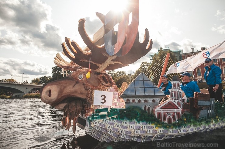 Jelgavā  notikusi piecpadsmitā Piena paku laivu regate 205598