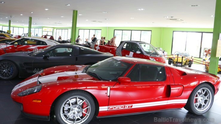 Pataijas Nong Nooch Botāniskajā dārzā ir apskatāms privāts auto muzejs. Atbalsta: «365 brīvdienas» Pataijas Nong Nooch Botāniskajā dārzā ir apskatāms privāts auto muzejs. Atbalsta: «365 brīvdienas» 206053