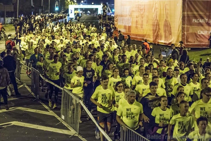 Rīgas centrā notiekošajā rudens skrējienā «We Run Riga» dalību ņem vairāk nekā 9000 skrējēju 206796