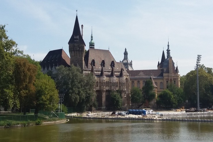 Travelnews.lv viesojas majestātiskajā Budapeštā vīna un folkloras svētku laikā 206870