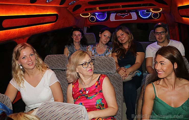Travelnews.lv kopā ar «365 brīvdienas» un «Turkish Airlines» iepazīst Pataijas nakts dzīvi Taizemē Travelnews.lv kopā ar «365 brīvdienas» un «Turkish Airlines» iepazīst Pataijas nakts dzīvi Taizemē 210603