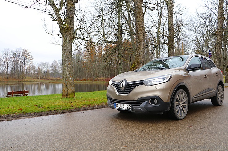 Travelnews.lv dodas uz Lūznavas muižu Latgalē ar jauno krosoveru Renault Kadjar dCi 130 4x4 210916