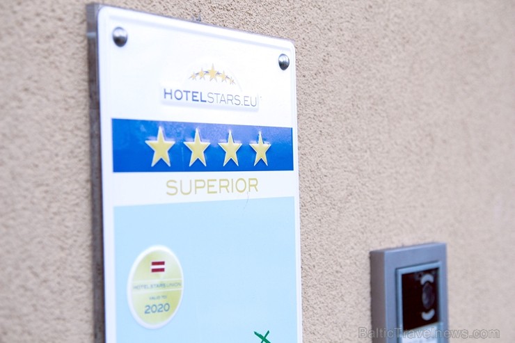 Travelnews.lv pārnakšņo omulīgajā Skrundas muižā, Ventas krastā 211848