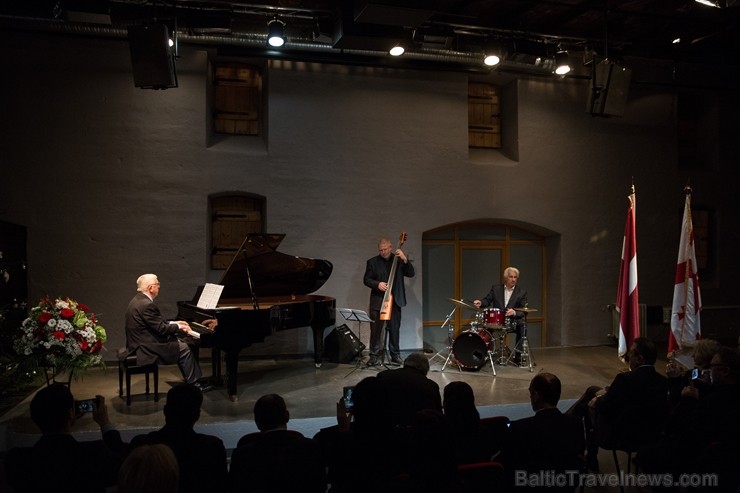 Maestro Raimonds Pauls saņēmis Gruzijas Goda ordeni 212416