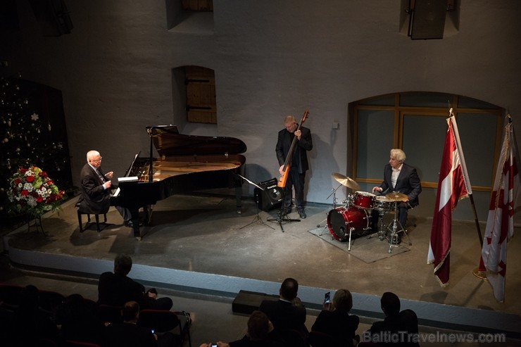 Maestro Raimonds Pauls saņēmis Gruzijas Goda ordeni 212417
