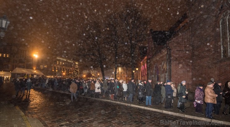Rīgā izskan tradicionālais Ineses Galantes Ziemassvētku koncerts 213426