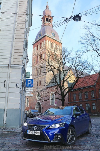 Travelnews.lv apceļo Ziemassvētku Rīgu un sniegoto Vidzemi ar Lexus CT 200h 213708