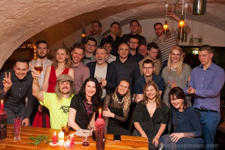 Jestri Ziemas saulgrieži aizvadīti Latvijas tradicionālākajā pagrabiņā - «Fokllubs Ala» 213774