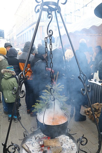 Live Riga 13.01.2018 organizētais «Riga Street food festival» Vecrīgā gūst lielu atsaucību 214655