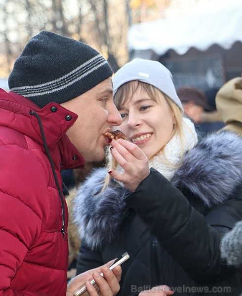Live Riga 13.01.2018 organizētais «Riga Street food festival» Vecrīgā gūst lielu atsaucību 214693