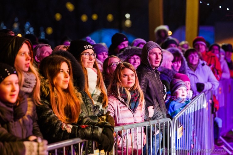 Aizvadīts Starptautiskais Ledus skulptūru festivāls 216550