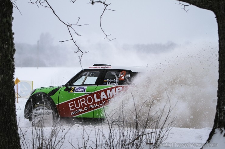 Aizraujošās, sniegotās cīņās aizvada «Rallijs Sarma 2018». Foto: Gatis Smudzis 216721