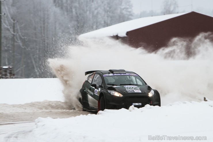 Aizraujošās, sniegotās cīņās aizvada «Rallijs Sarma 2018» 216747