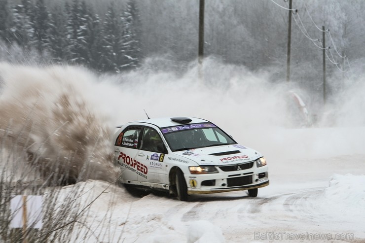 Aizraujošās, sniegotās cīņās aizvada «Rallijs Sarma 2018» 216749