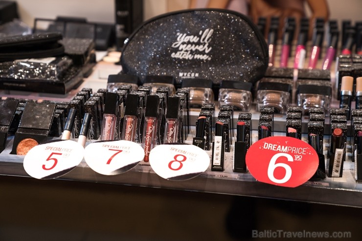 Rīgā norisinās skaistumkopšanas pasākums «Expo Beauty Meetup» 220131