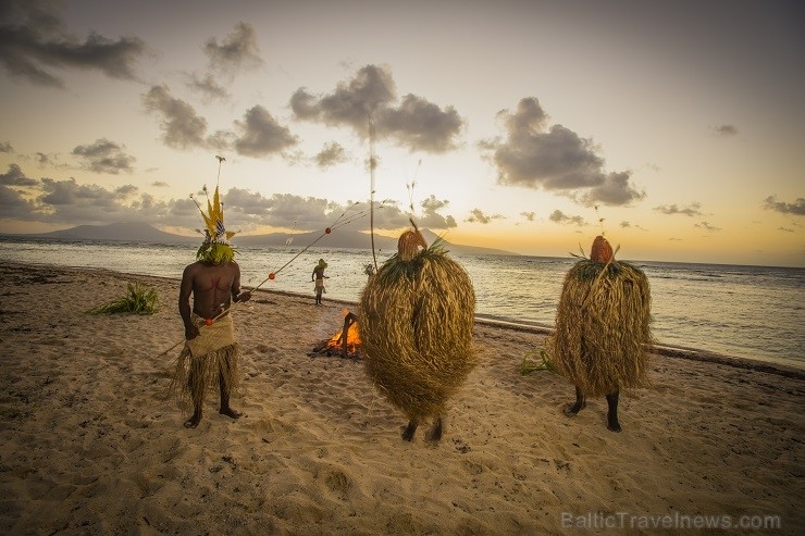 Eksotiskā Vanuatu salu valsts villina doties ceļojumā. Foto: David Kirkland 220858