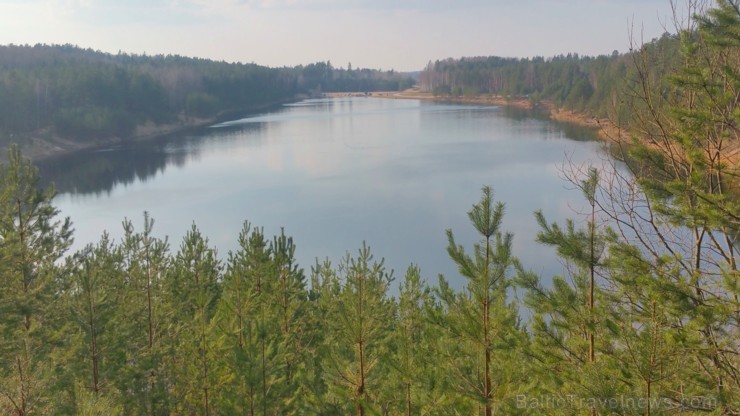 Travelnews.lv ar velosipēdiem izbrauc pavasarīgos Ogres Zilos kalnus 220971