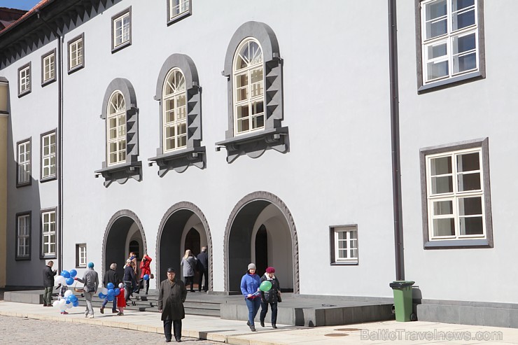 Travelnews.lv kopā ar igauņiem 21.04.2018. apmeklē ikdienā nepieejamo Rīgikogu ēku. Atbalsta: Hotel Schlössle Travelnews.lv kopā ar igauņiem 21.04.2018. apmeklē ikdienā nepieejamo Rīgikogu ēku. Atbalsta: Hotel Schlössle 221127