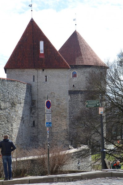 Tallinas pilsētas torņi pievilina ārvalstu ceļotājus. Atbalsta: Hotel Schlössle 221228