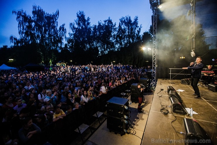 753. dzimšanas dienā Jelgavas iedzīvotāji un viesi varēja baudīt plašu izklaides un kultūras programu 753. dzimšanas dienā Jelgavas iedzīvotāji un viesi varēja baudīt plašu izklaides un kultūras programu 223948