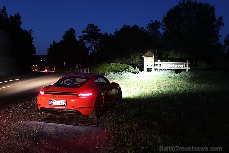Travelnews.lv apceļo Latgali ar sportisko Porsche 718 Cayman 224092