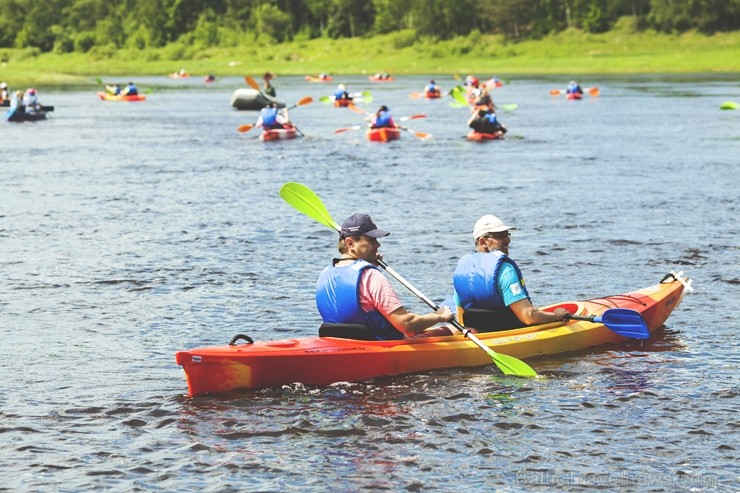 Ceturtais Vislatvijas ūdenstūristu saiets «Lielais plosts 2018» 20.05.2018. izbrauc Daugavu Krāslava - Slutišķi Ceturtais Vislatvijas ūdenstūristu saiets «Lielais plosts 2018» 20.05.2018. izbrauc Daugavu Krāslava - Slutišķi 224172