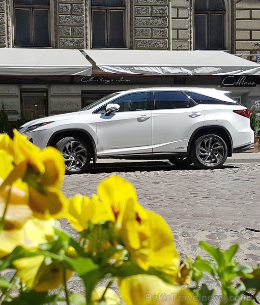 Travelnews.lv ar jauno 7-vietīgo «Lexus RX 450hL» apceļo Jelgavu, Jūrmalu, Talsus un Rīgu 224741