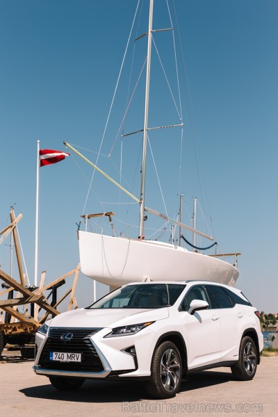 Japāņu premium klases zīmols piedāvā «Lexus RX 450hL» Jūrmalas skatos 224858