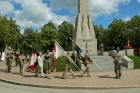 Cēsīs ar kauju rekonstrukciju un dejām, svin Latvijas Uzvaras dienu 4