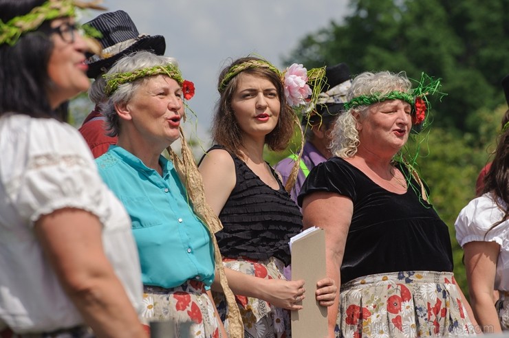 Zaubē tiek aizvadīts savvaļas kulinārais festivāls 228373