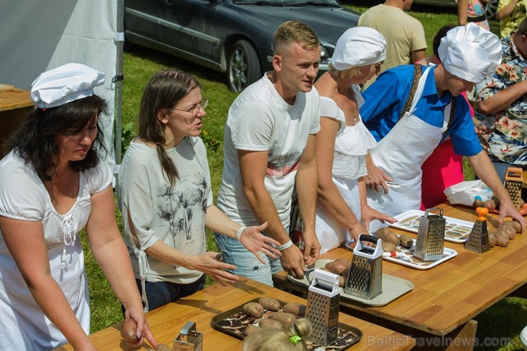 Zaubē tiek aizvadīts savvaļas kulinārais festivāls 228386