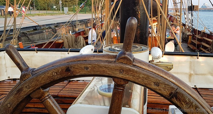 Travelnews.lv apciemo burinieku «Roald Amundsen» Rīgas ostā 228962