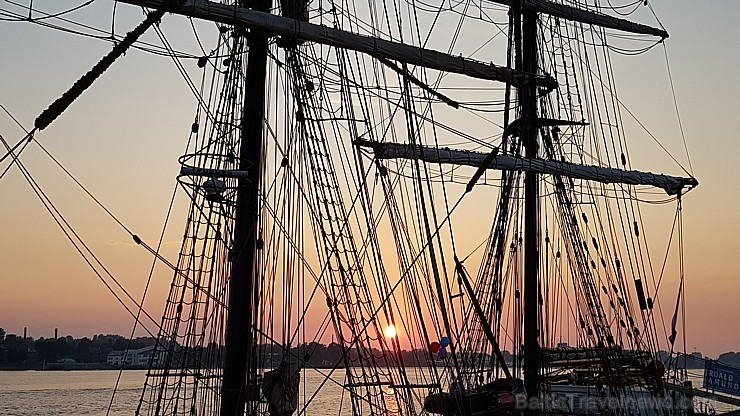 Travelnews.lv apciemo burinieku «Roald Amundsen» Rīgas ostā 228969
