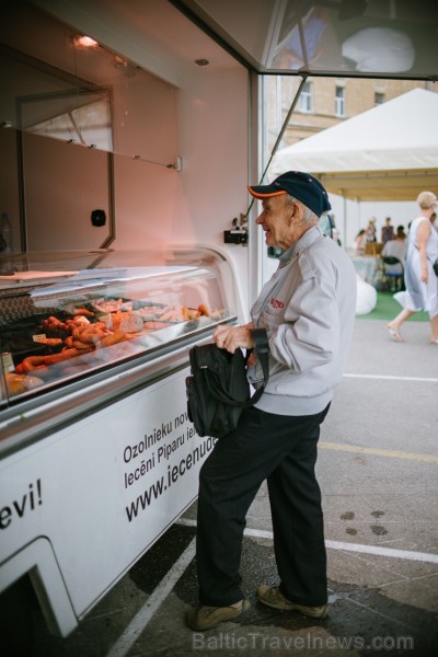 Āgenskalnā durvis atkal ver tirgus 229983