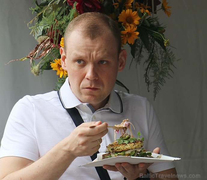 Otrais «Rīgas Burgeru Festivāls 2018» 4.08.2018 noskaidroja ātrāko ēdāju un labāko burgeru 230273