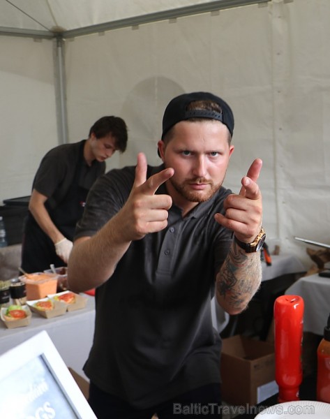Otrais «Rīgas Burgeru Festivāls 2018» 4.08.2018 noskaidroja ātrāko ēdāju un labāko burgeru 230286