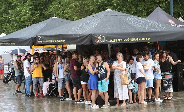 Otrais «Rīgas Burgeru Festivāls 2018» 4.08.2018 noskaidroja ātrāko ēdāju un labāko burgeru 230294