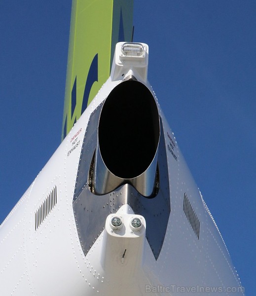 Travelnews.lv iepazīst «airBaltic» jauno lidmašīnu «Airbus A220-300». Atbalsta: Starptautiskā lidosta «Rīga» Travelnews.lv iepazīst «airBaltic» jauno lidmašīnu «Airbus A220-300». Atbalsta: Starptautiskā lidosta «Rīga» 231016