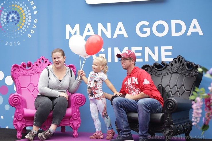 Rīgā notiek Tēva dienai veltīts gājiens 233186