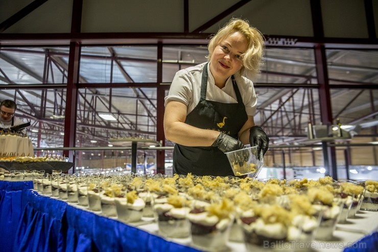 Ar Latvijas kulinārā piedāvājuma pārbagātību varēja iepazīties «Riga Food 2018» 233189