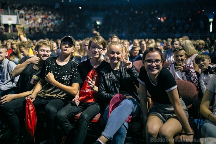 Ar 6000 skolēnu līdzdalību atklāta iniciatīva «Latvijas skolas soma» 233415