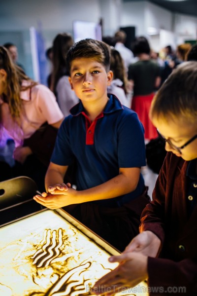 Ar 6000 skolēnu līdzdalību atklāta iniciatīva «Latvijas skolas soma» 233417