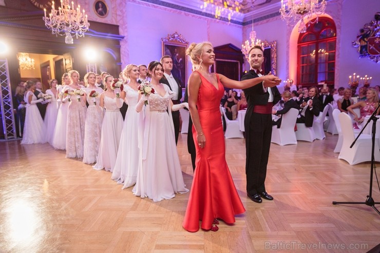 Rīgā aizvada «Latvijas simtgades balli» 233508
